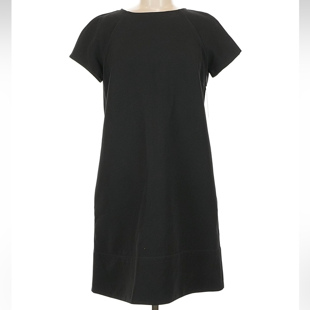 NWT Donna Morgan Black Short-Sleeve Shift Dress